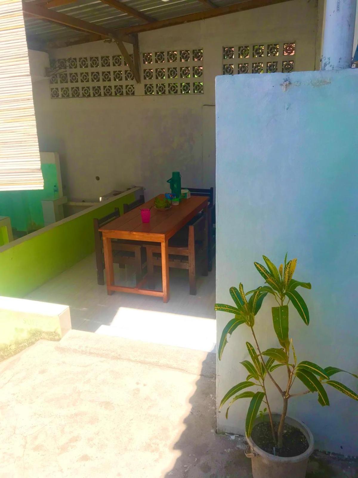 Bulan Homestay Plambi ภายนอก รูปภาพ