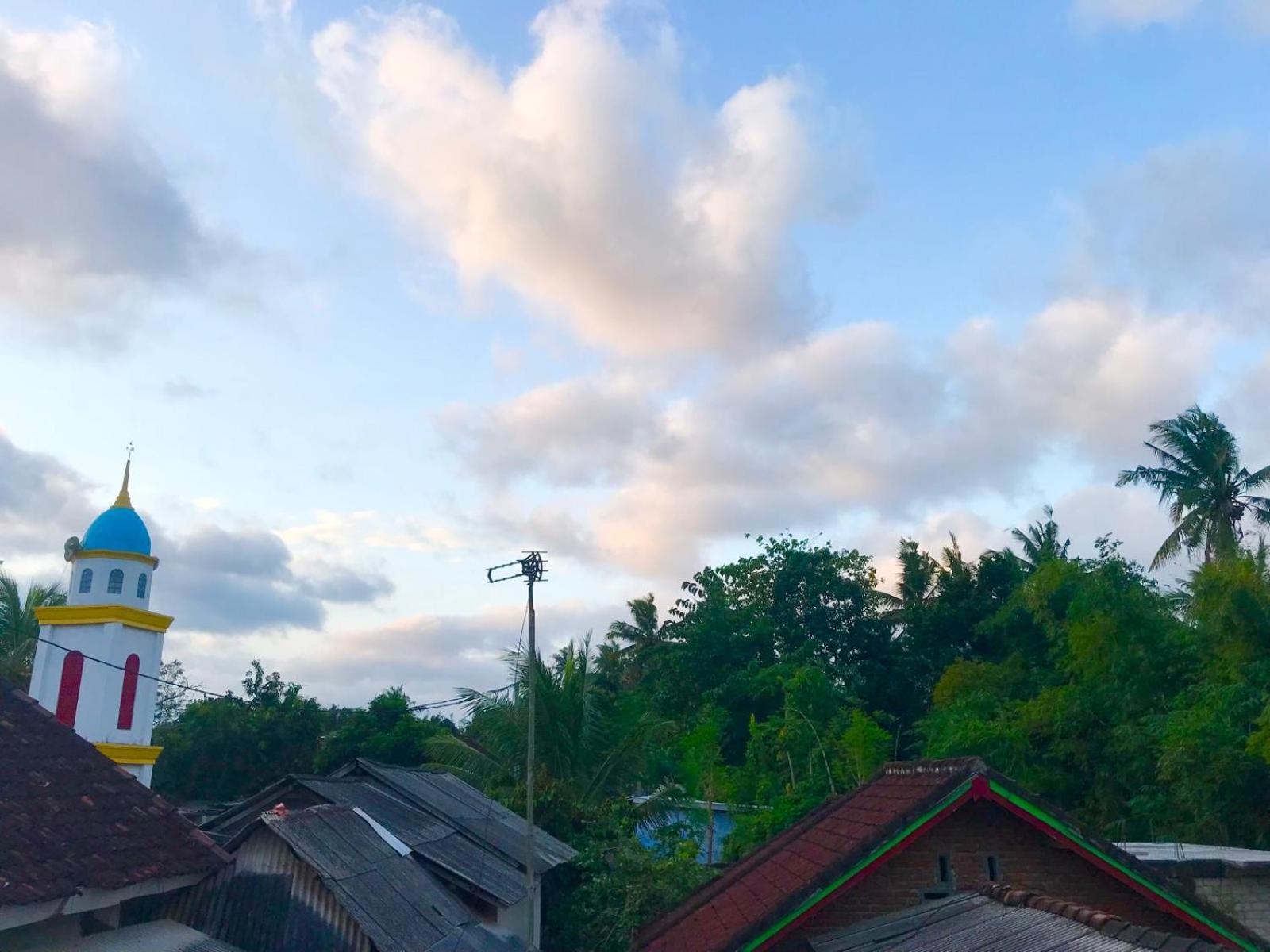 Bulan Homestay Plambi ภายนอก รูปภาพ